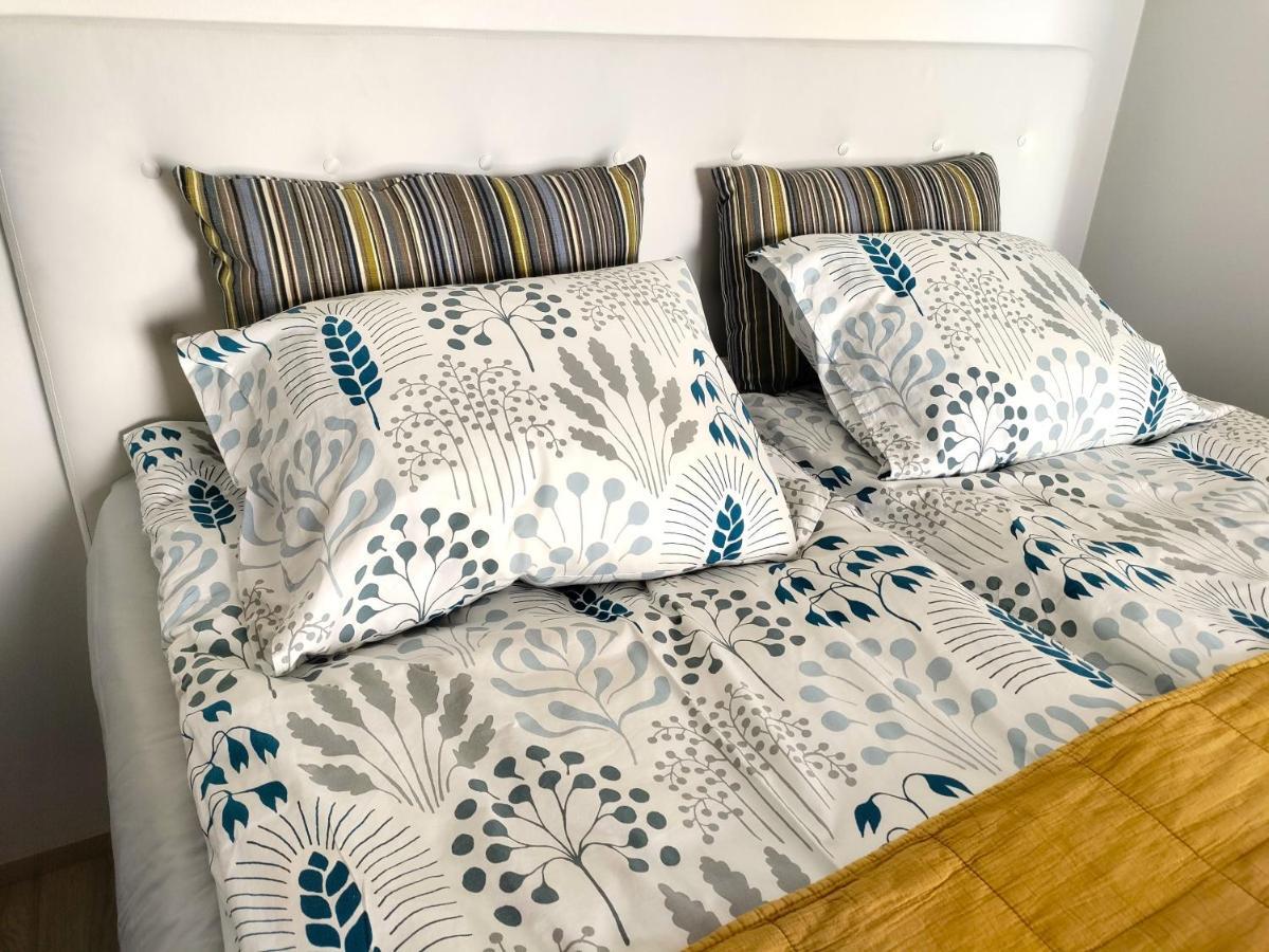 Fully Equipped New Apartment With Free Parking Тампере Екстериор снимка