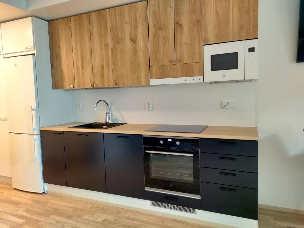 Fully Equipped New Apartment With Free Parking Тампере Екстериор снимка
